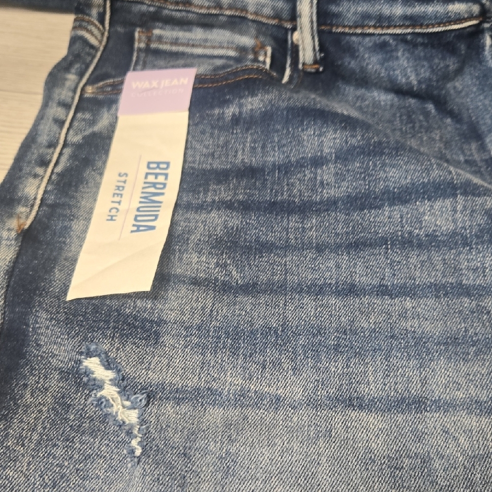 Wax Jean Distressed Blue Women's Bermudas - Picture 4 of 4
